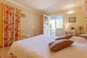 1 habitación, wifi y ropa de cama 