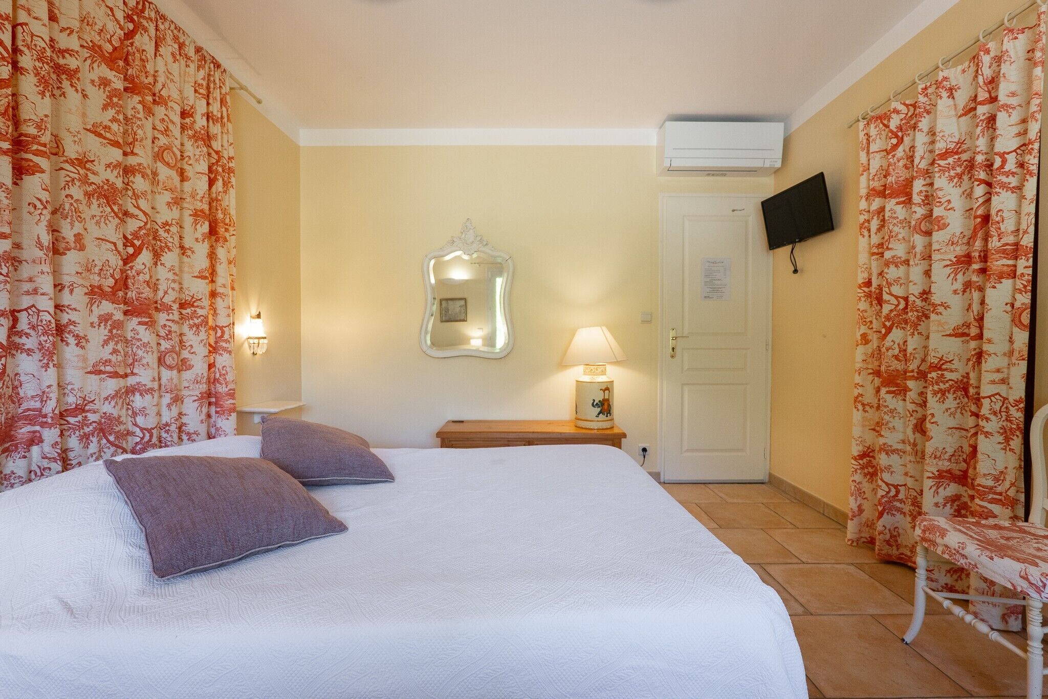 1 chambre, Wi-Fi, draps fournis