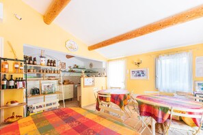 تناول الطعام