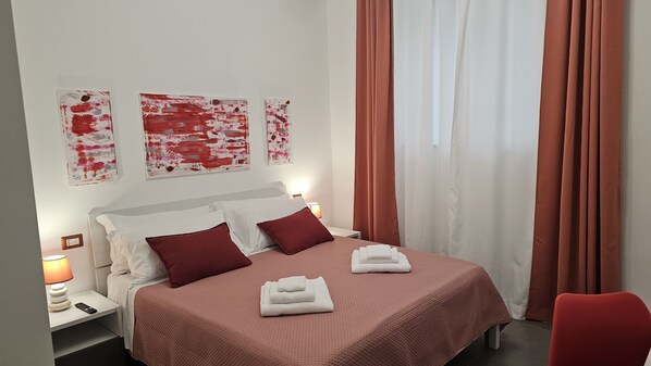 1 chambre, fer et planche à repasser, Wi-Fi, draps fournis