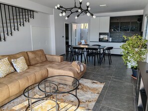 Superior-Apartment, Meerblick | Innenbereich