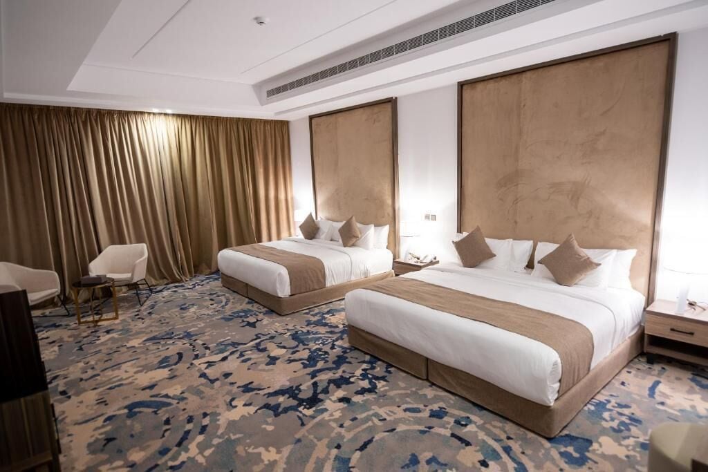 Family Room, Garden View | Minibar, free WiFi, bed sheets