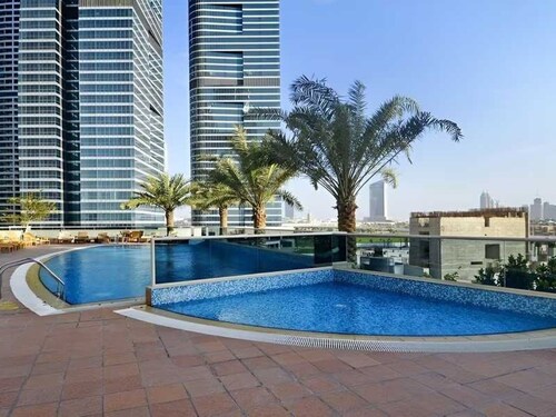 Silk Valley-Luxury 1B near Serene Lakes