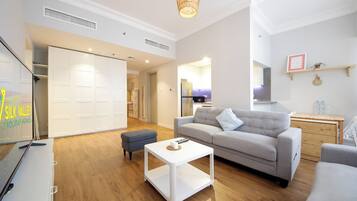 Comfort-huoneisto, 1 makuuhuone, keittiö, järven rannalla | Oleskelualue