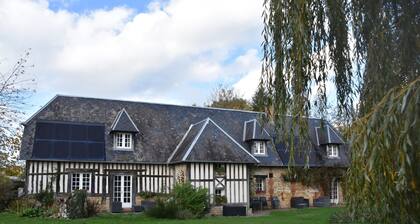 Gîte located in a preserved old wine press in the heart of the Pays d'Auge.