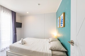 อพาร์ทเมนท์, 1 ห้องนอน, ระเบียง | ตู้นิรภัยในห้องพัก, ผ้าม่านกันแสง, เตารีด/โต๊ะรีดผ้า, Wi-Fi ฟรี