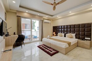 Superior Apartment, Balcony, City View | Desk, laptop workspace, iron/ironing board, bed sheets - The Paras Studio Serviced Apartments (Gurugram)