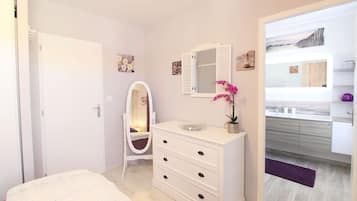 Fer et planche Ă  repasser, Wi-Fi