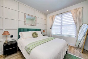 4 bedrooms, iron/ironing board, travel cot, WiFi