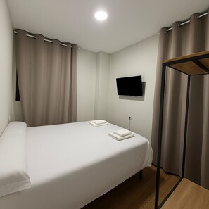 Classic Double Room | Free WiFi - Hostal Alcorcon (Alcorcón)