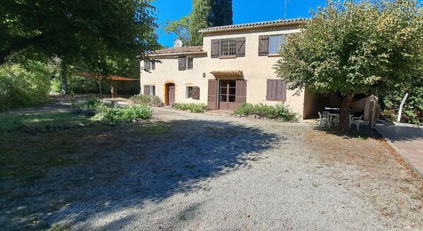 Fachada