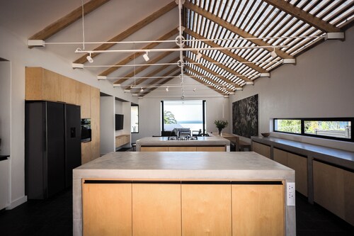 Perfect Family Home with large garden and a modern design in a peaceful suburb