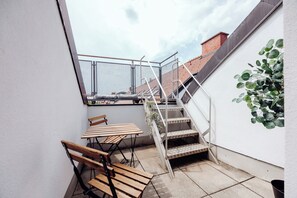 Deluxe Apartment, Balcony, Courtyard View | Balcony view - GH Luxury Apartments Graz, Gösser Haus (Graz)