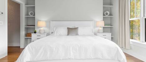 House (4 Bedrooms) | Interior