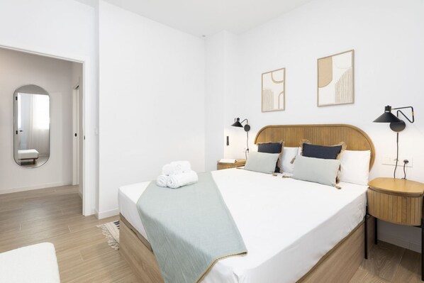 2 bedrooms, iron/ironing board