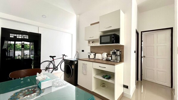 Villa, 2 Schlafzimmer, barrierefrei, Terrasse | Innenbereich