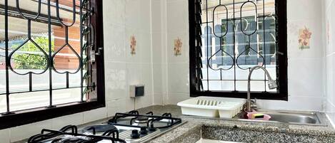 Villa, 2 Schlafzimmer, barrierefrei, Terrasse | Eigene Küche