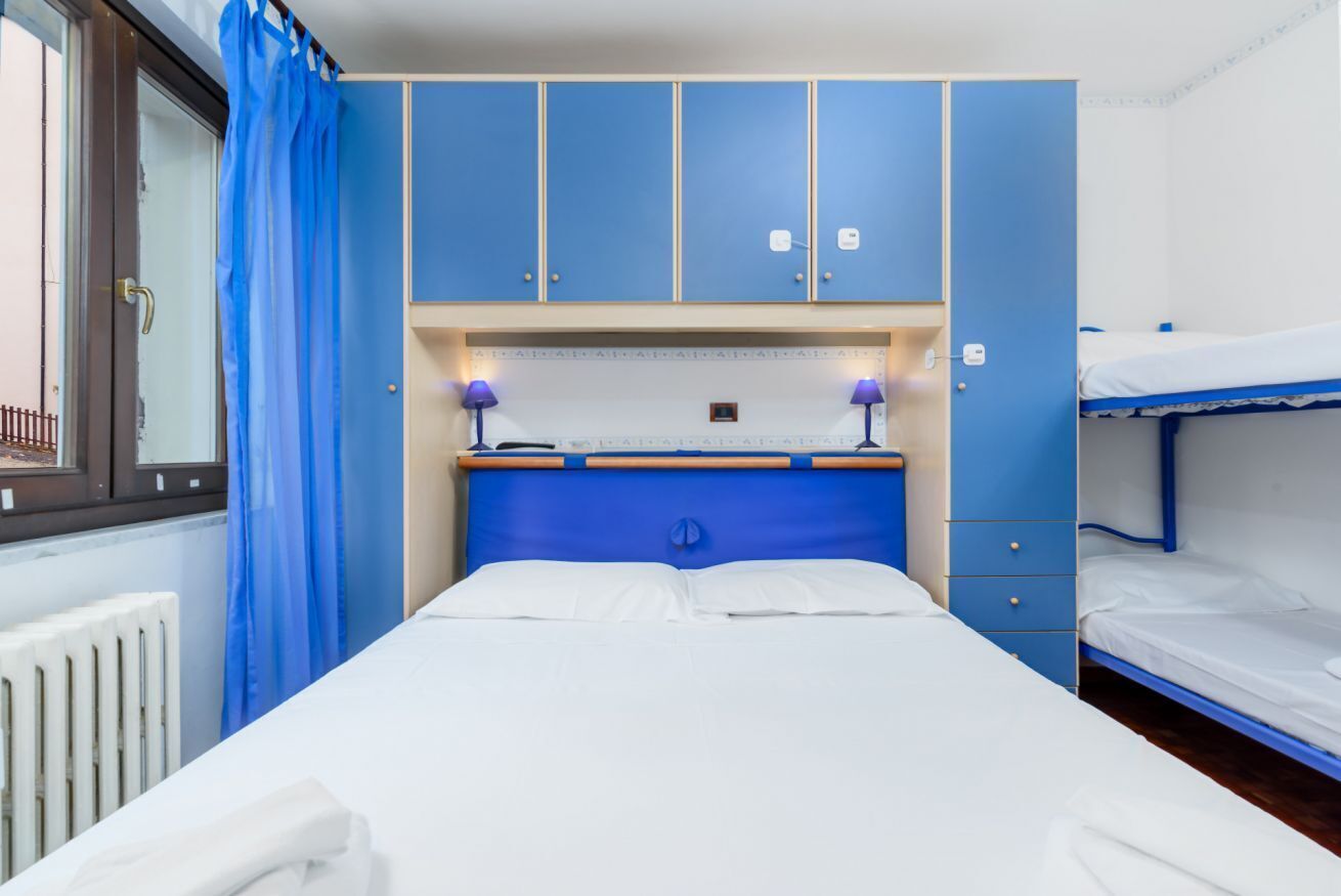 1 chambre, lit parapluie