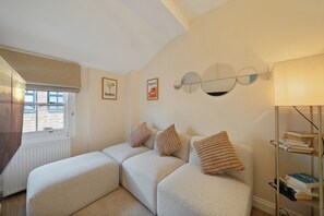 Living area - Beautiful Victorian house in London (London)