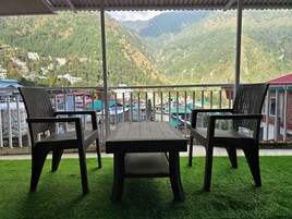 Quarto luxo, vista para a montanha | Vista do quarto