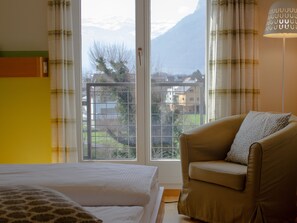 مكتب وواي فاي مجانًا