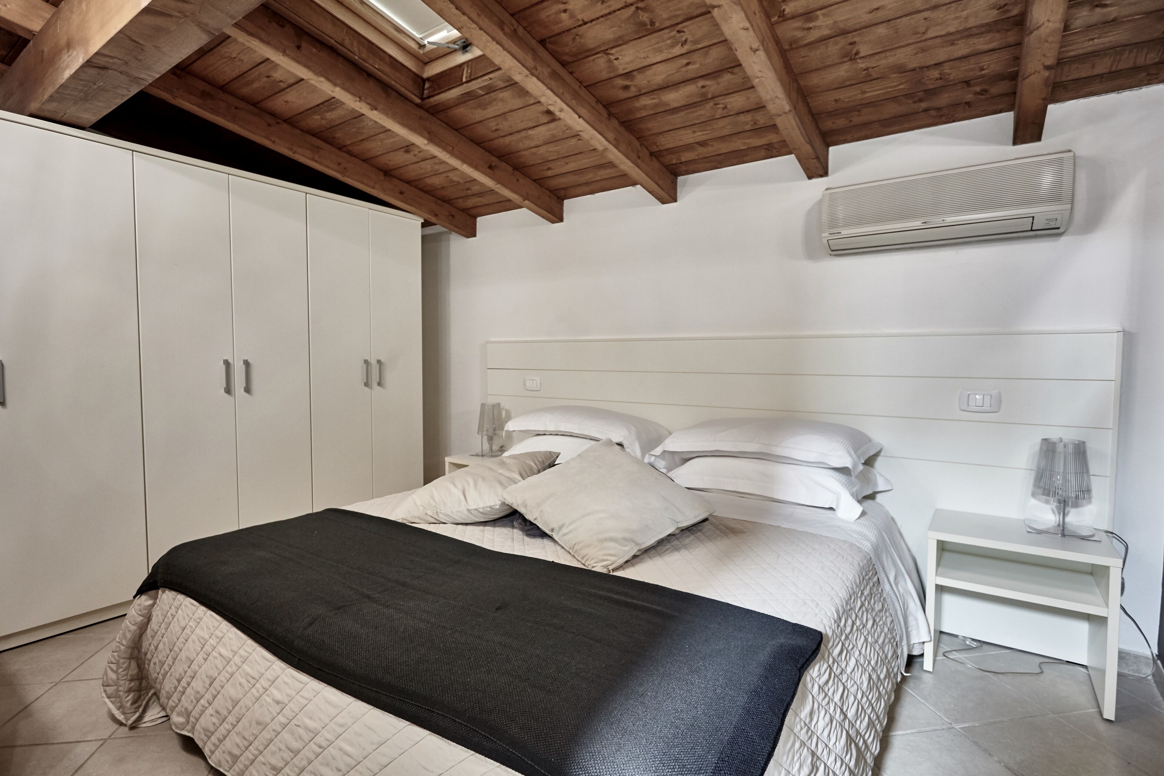 Deluxe Apartment, 3 Bedrooms | In-room safe, desk, soundproofing, free WiFi