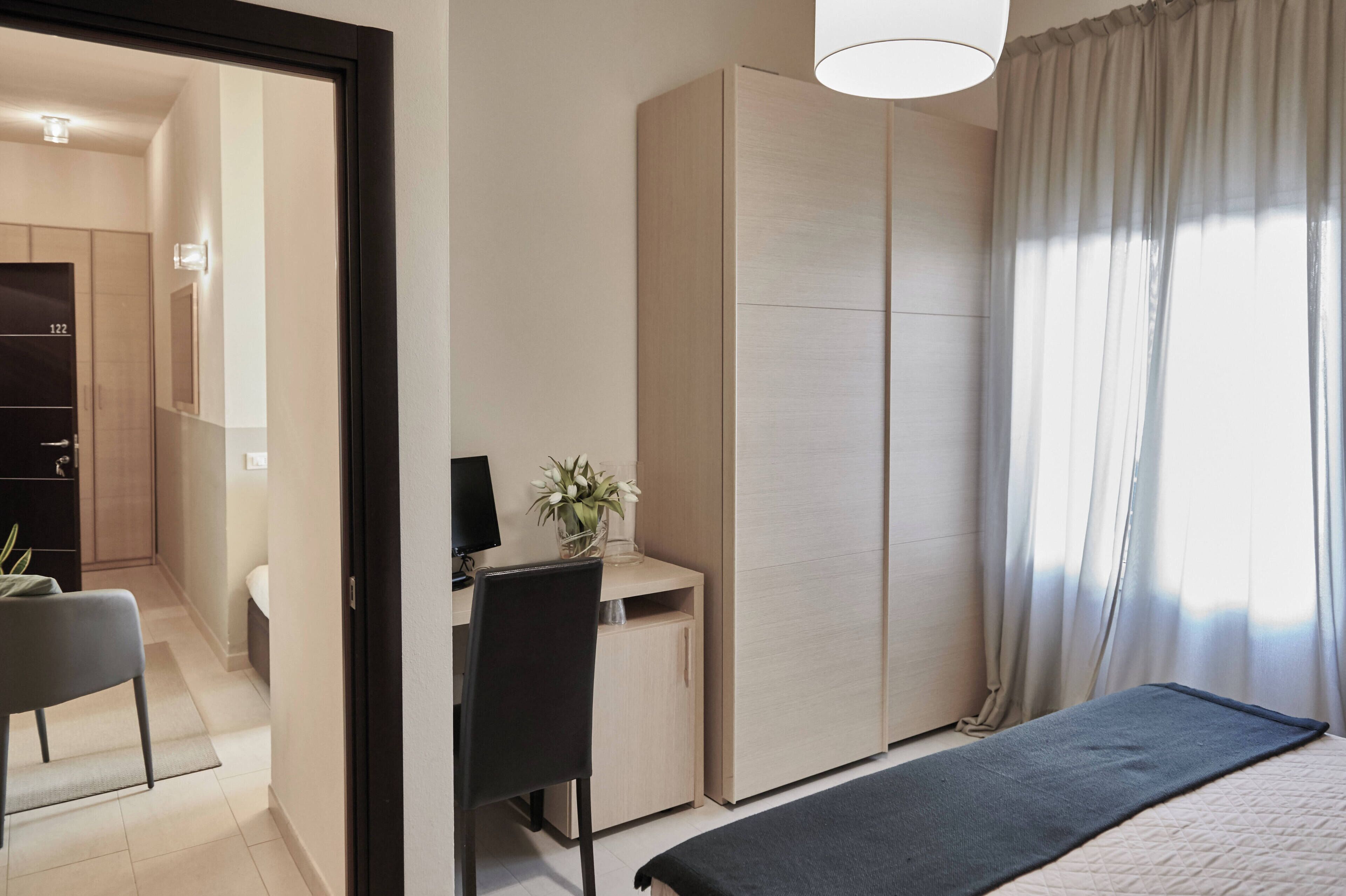 Camera King Standard | Una cassaforte in camera, una scrivania, Wi-Fi gratuito, lenzuola