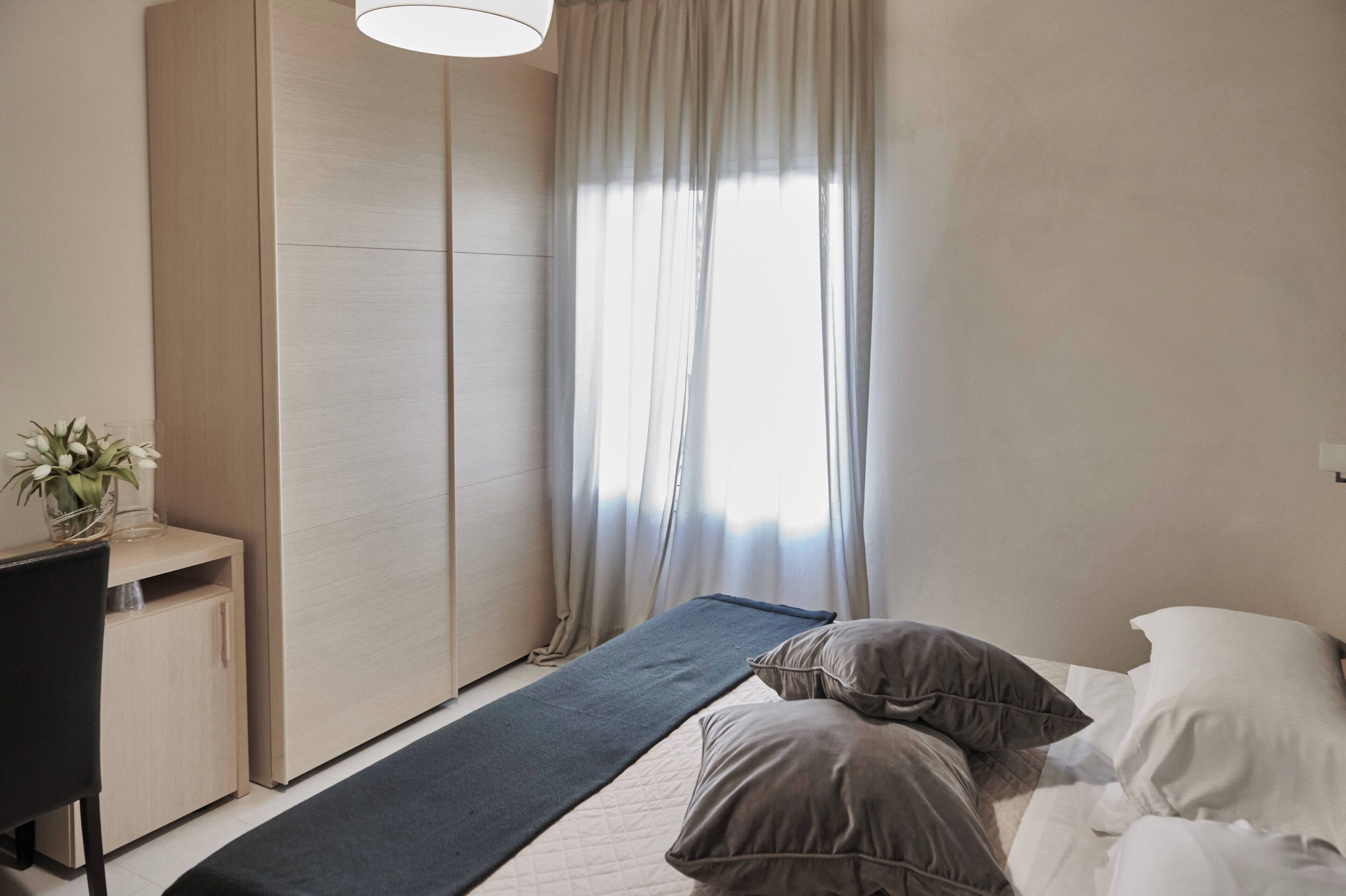 Camera King Standard | Una cassaforte in camera, una scrivania, Wi-Fi gratuito, lenzuola