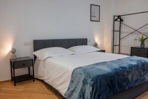 1 bedroom, iron/ironing board, WiFi, bed sheets - Cosy is a very cozy modern facility in soft colors, center of Bari (Bari)