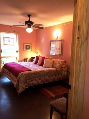 3 bedrooms, desk, iron/ironing board, travel cot
