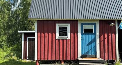 Property directly on the lake - quiet, private incl. sauna