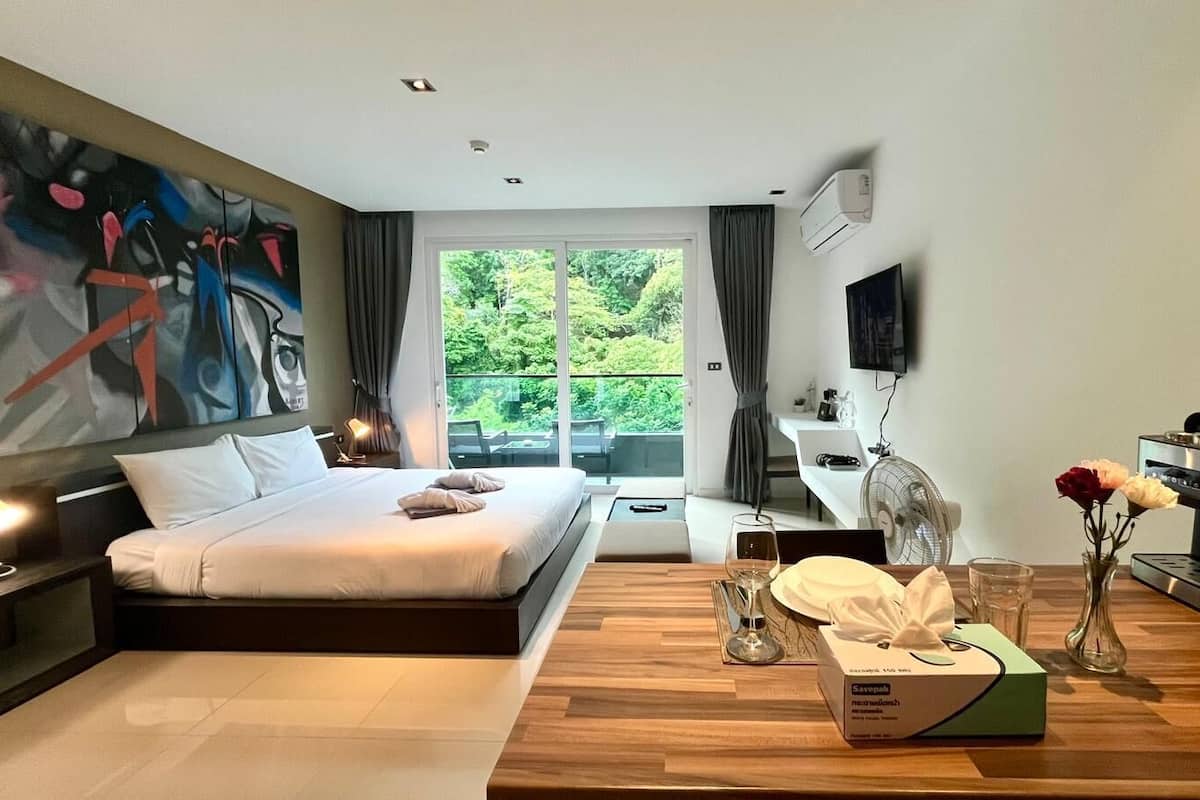 Apartment, 1 Bedroom, Accessible, Balcony | 3 bedrooms