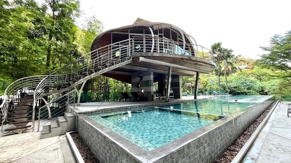 Apartment, 3 Schlafzimmer, barrierefrei, Balkon | Pool