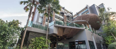 Apartment, 3 Bedrooms, Accessible, Balcony | Exterior