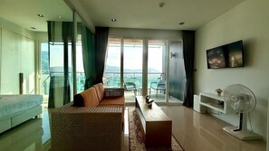 Apartment, 3 Bedrooms, Accessible, Balcony | Living room - Emerald Terrace Patong (Patong)