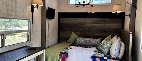 1 habitación, wifi y ropa de cama