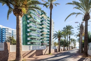 Apartment, 1 Bedroom, Smoking, Patio | Exterior - Bonito Apartamento en la Playa (Benicassim)