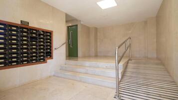 Apartemen, 1 kamar tidur, Boleh Merokok, patio | Interior