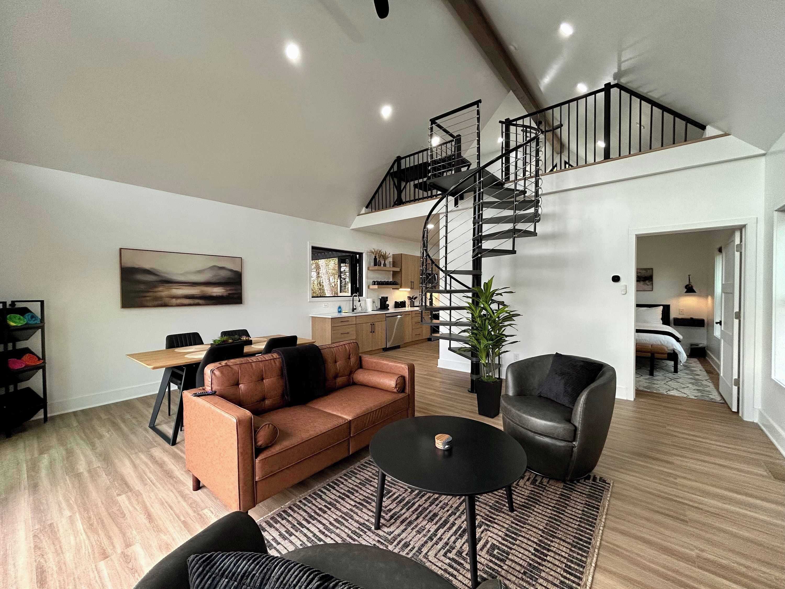 TV, fireplace, offices