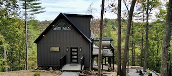 Boulder Outlook | Epic views | Sauna/Hot tub |Wifi