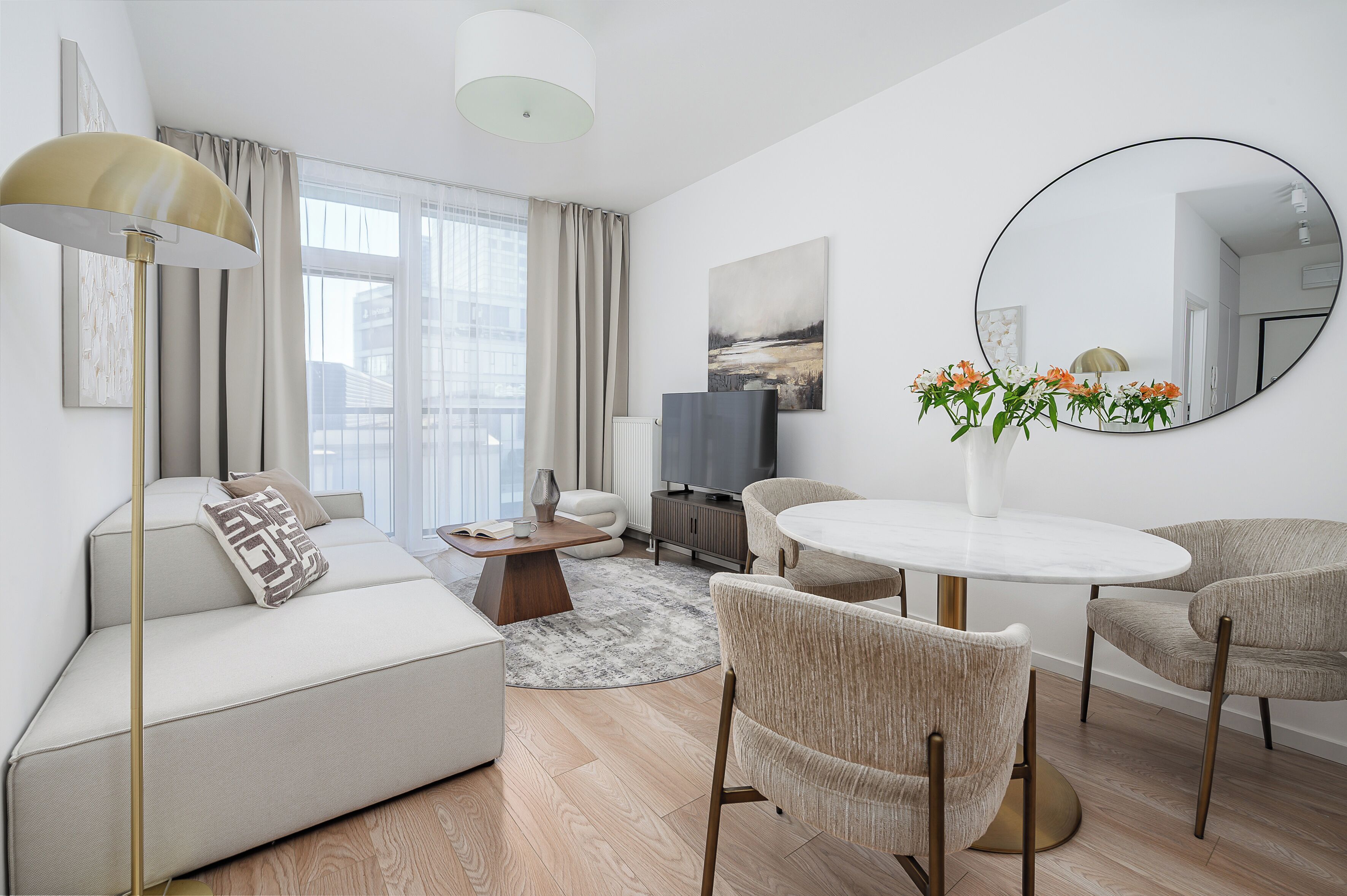 Luxury Apartment, City View