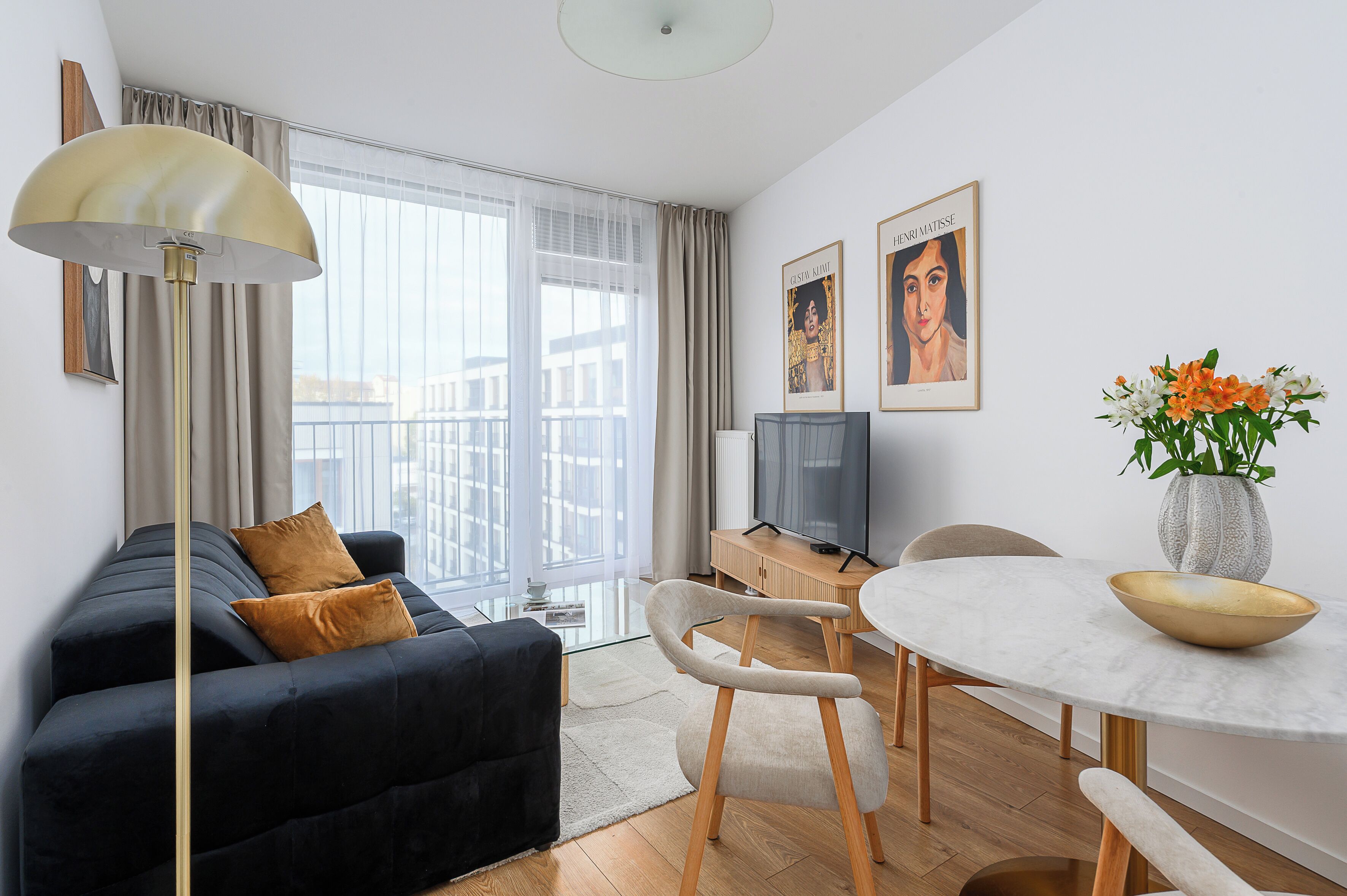 Luxury Apartment, City View