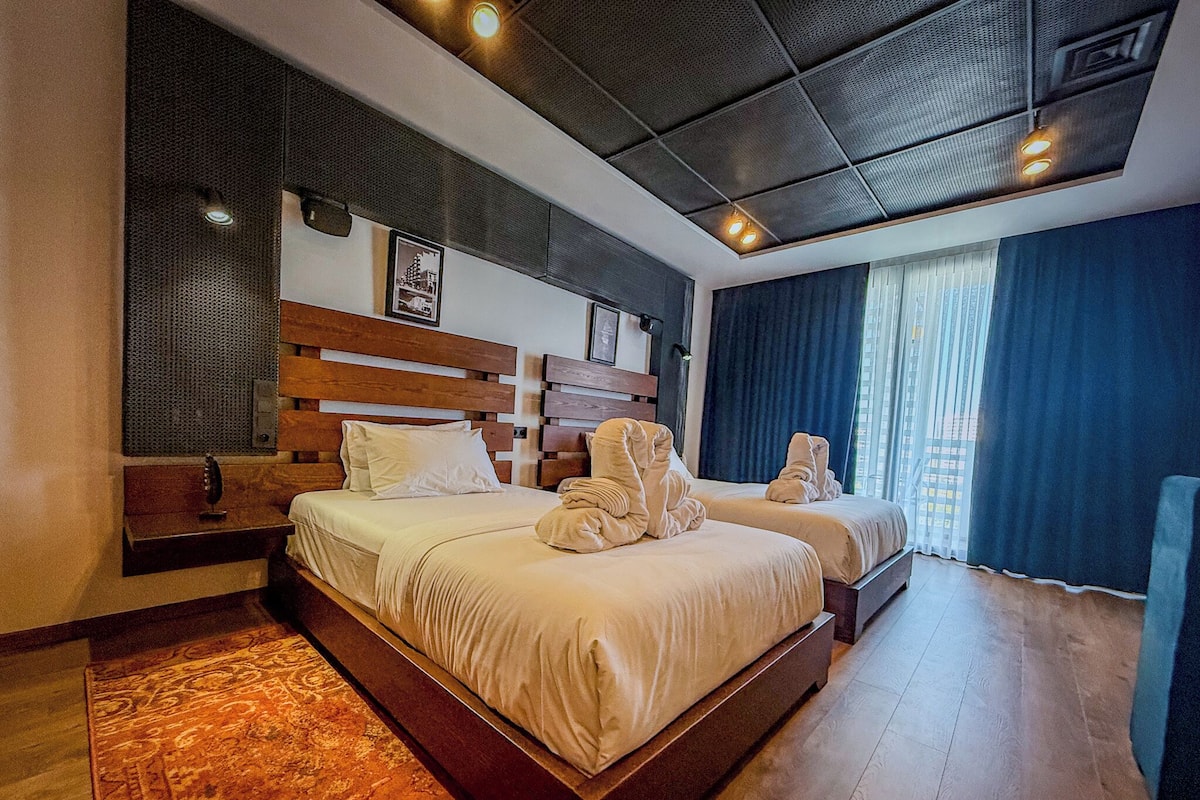 Deluxe Twin Room, City View