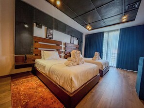 Deluxe Twin Room, City View