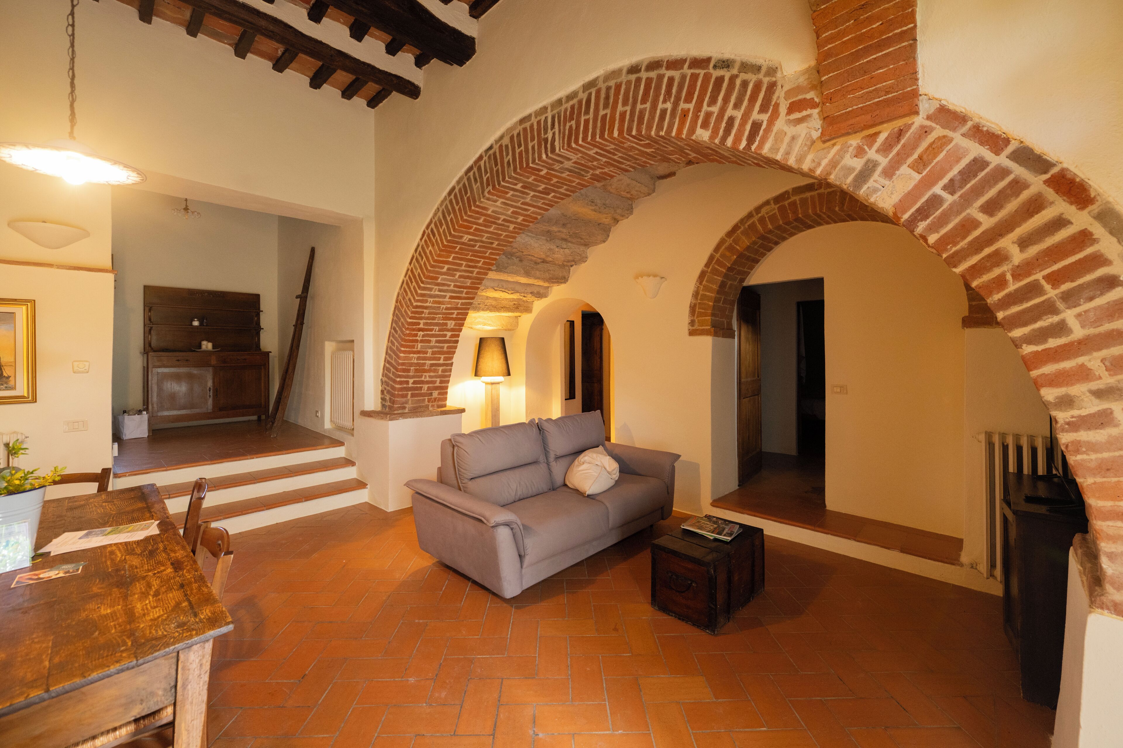 Appartement Supérieur, vue cour intérieure | Coin séjour