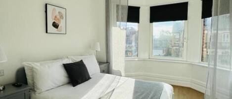 4 Schlafzimmer, Bügeleisen/Bügelbrett, WLAN, Bettwäsche