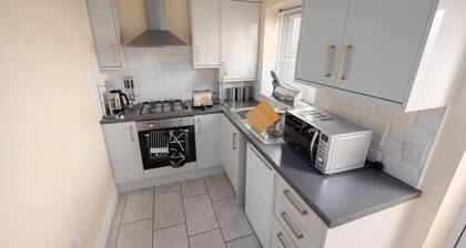 Modern Family Home Near Liverpool City