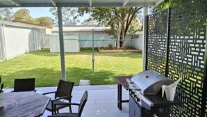 Unclassified image, 5 of 23, button - Carefree Comfort Home (Deception Bay)