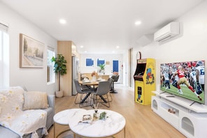 Spielezimmer