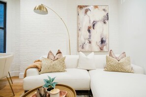 Apartment, 2 Bedrooms, Kitchen | Living area